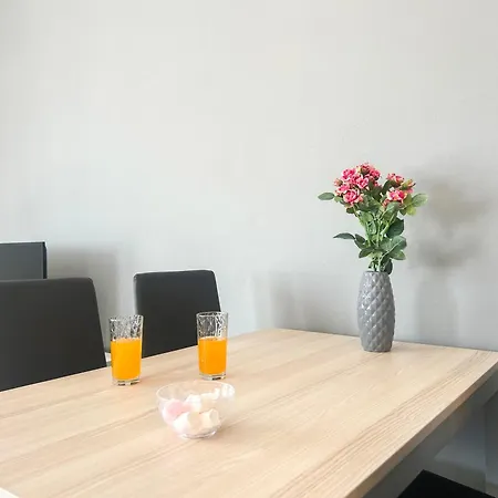 Apartament 595 Golem (Tirana)