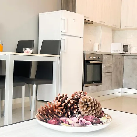 595 Apartament