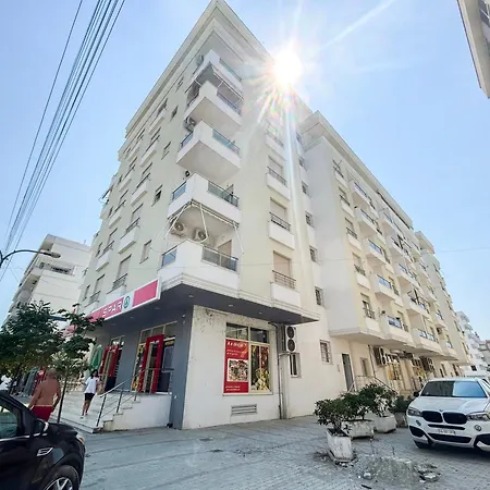 Apartment Golem 595