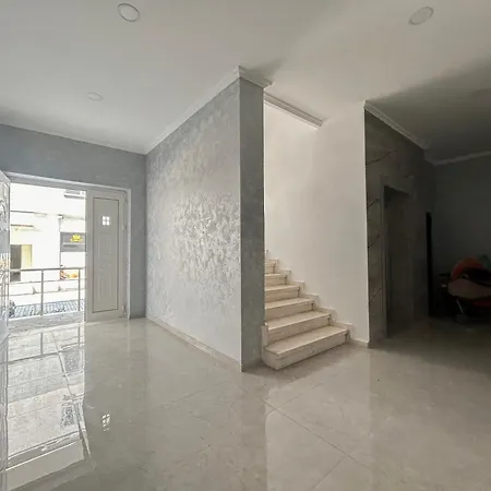 Golem 595 Apartment Golem (Tirana)